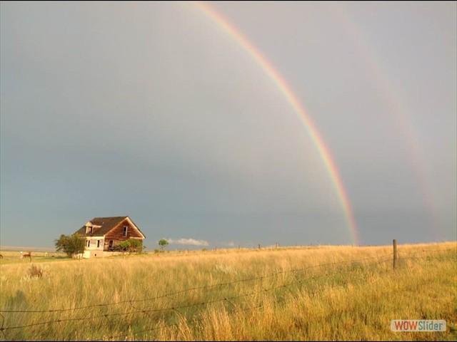 2018-07 Rainbow with old house